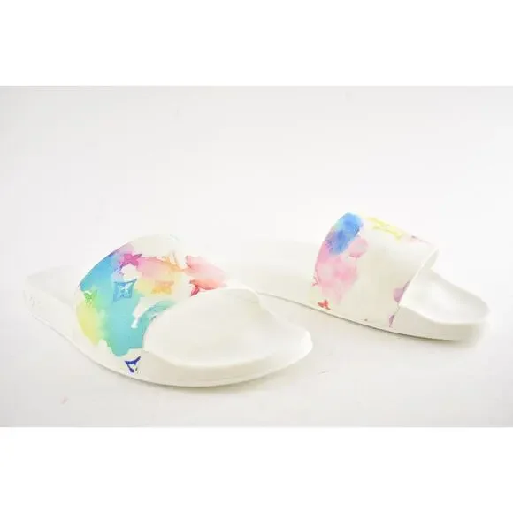 Louis Vuitton Waterfront Mule Watercolor Monogram Slide  display picture 2